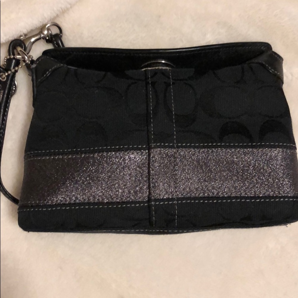 NWOT Black Silver Coach Wristlet - Picture 4 of 8